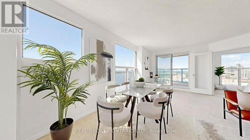 2108 - 99 Harbour Square, Toronto, ON - Indoor Photo Showing Dining Room
