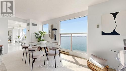 2108 - 99 Harbour Square, Toronto, ON - Indoor Photo Showing Dining Room