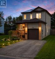 261 MARY ANNE DRIVE Barrie, ON L4N 5M5