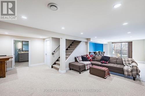1941 Four Seasons Drive, Burlington, ON - Indoor