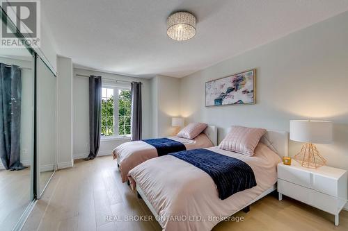 6781 Gracefield Drive, Mississauga ON L5N 6T5 - 6781 Gracefield Drive, Mississauga, ON 