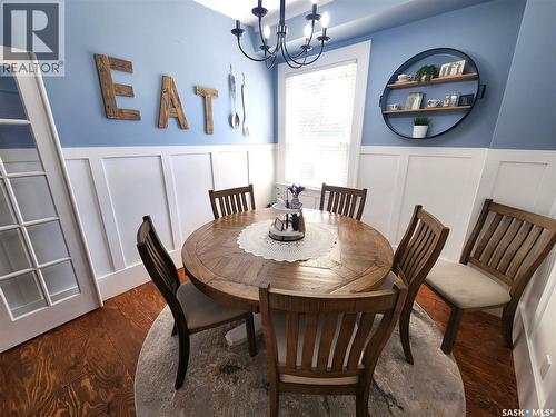 1401 3Rd Street, Estevan, SK - Indoor Photo Showing Dining Room
