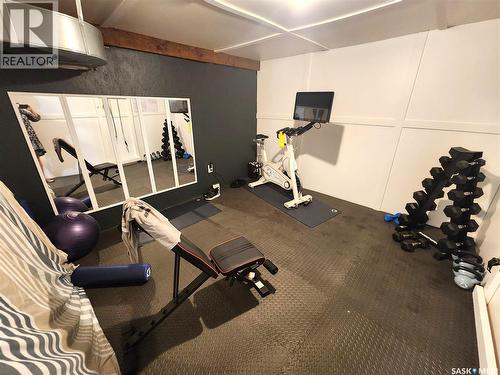 1401 3Rd Street, Estevan, SK - Indoor Photo Showing Gym Room