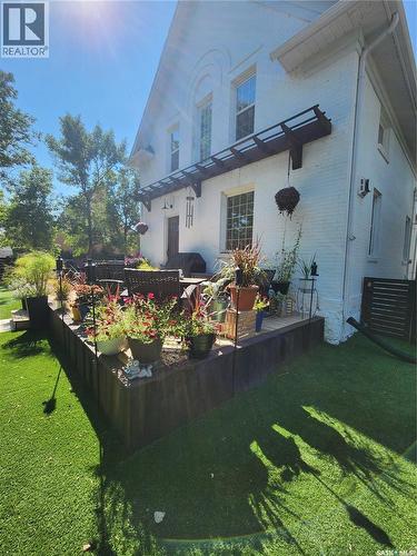 1401 3Rd Street, Estevan, SK - Outdoor