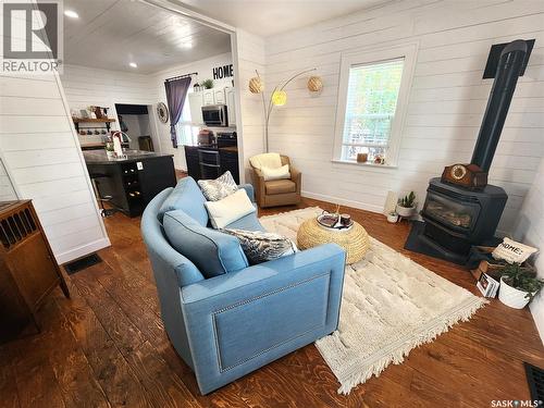 1401 3Rd Street, Estevan, SK - Indoor Photo Showing Other Room With Fireplace