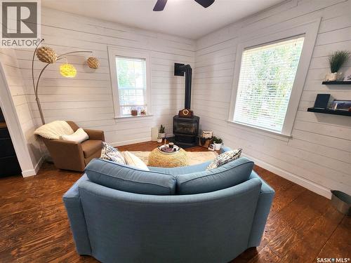 1401 3Rd Street, Estevan, SK - Indoor Photo Showing Living Room With Fireplace