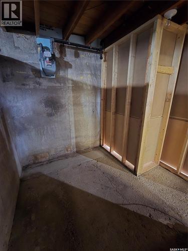 906 Pacific Street, Grenfell, SK - Indoor