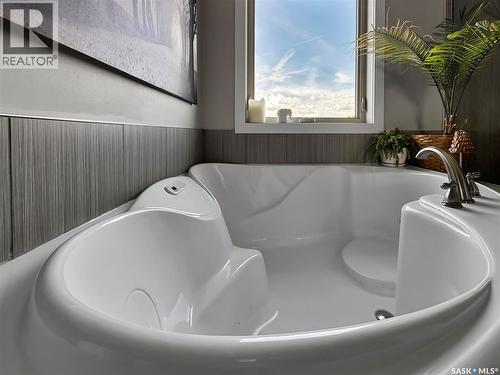 Bell Acreage, Brock Rm No. 64, SK - Indoor Photo Showing Bathroom