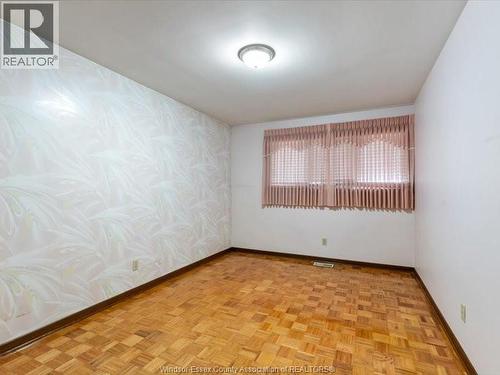 3325 Baseline Road, Windsor, ON - Indoor Photo Showing Other Room