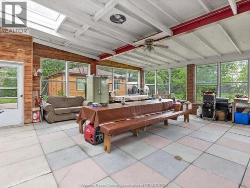 3325 Baseline Road, Windsor, ON - Indoor Photo Showing Other Room