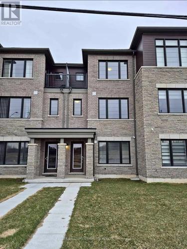 C - 9 MELODY LANE , Thorold (Hurricane/Merrittville), Ontario L0S 1K0 2