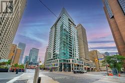 805 - 1121 BAY STREET Toronto, ON M5S 3L9