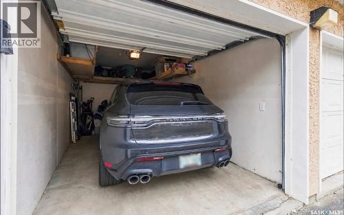 401 215 Lowe Road, Saskatoon, SK - Indoor Photo Showing Garage