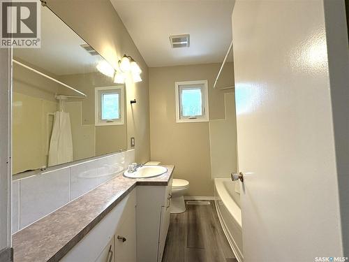 435 2Nd Avenue, Allan, SK - Indoor Photo Showing Bathroom