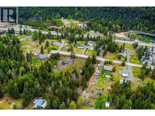 4122 WILDWOOD ROAD  Williams Lake, BC V2G 4Z7