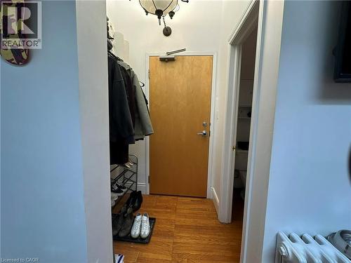 237 JAMES Street N Unit# 3 , Hamilton, Ontario L8R 2L2 3