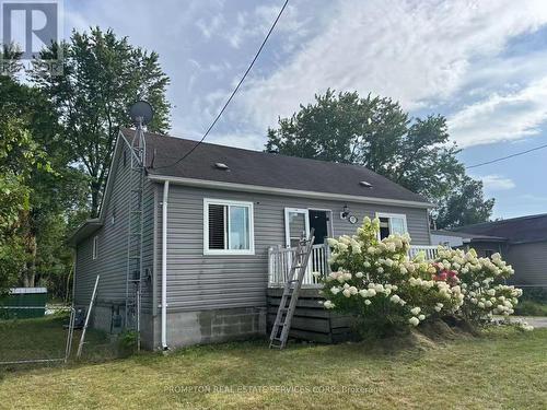 377 WALTER DRIVE , Georgina, Ontario L4P 3A8 2