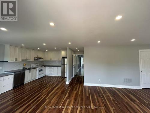377 WALTER DRIVE , Georgina, Ontario L4P 3A8 5