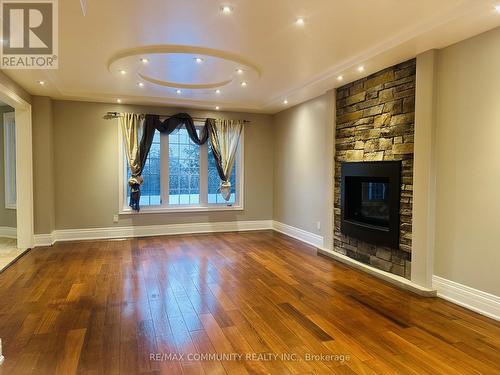53 HOOD CRESCENT , Brampton, Ontario L6Y 4S7 4