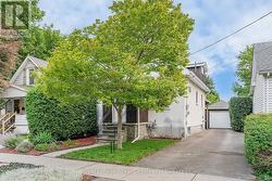 19 WALTER STREET  Guelph (St. Patrick's Ward), ON N1E 5N9