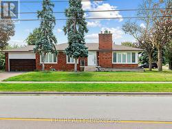 27 KINGSVIEW BOULEVARD Toronto, ON M9R 1T5