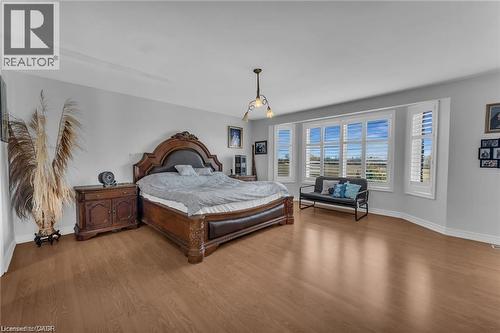 283 Second Road E, Stoney Creek, ON - Indoor Photo Showing Bedroom