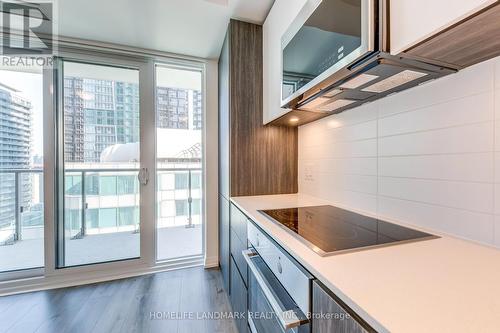 2411 - 8 WIDMER STREET , Toronto, Ontario M5V 0W6 4