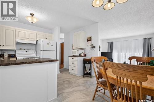 1338 Glendale Street, Moose Jaw, SK - Indoor