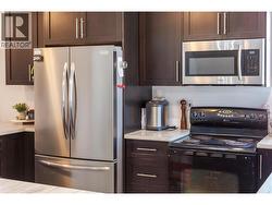 Electric stove in photo has since been upgraded - 