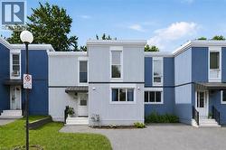 25 BRITTEN Close Unit# B52  Hamilton, ON L9C 4J8
