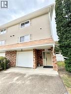 1908 3rd AVENUE E  Prince Albert, SK S6V 6P6