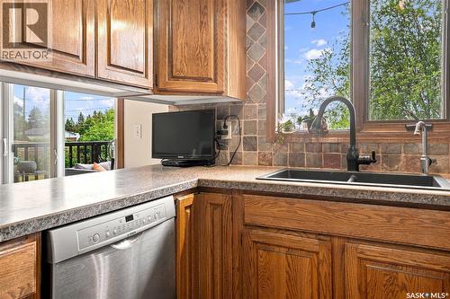 109 South Avenue E, Hafford, SK - Indoor Photo Showing Kitchen With Double Sink