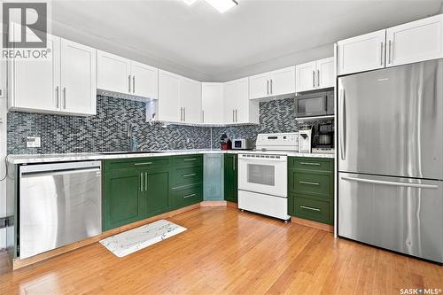 130 6Th Street, Pilot Butte, SK - Indoor Photo Showing Kitchen