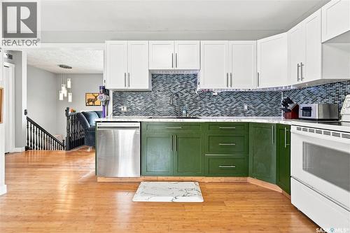 130 6Th Street, Pilot Butte, SK - Indoor Photo Showing Kitchen