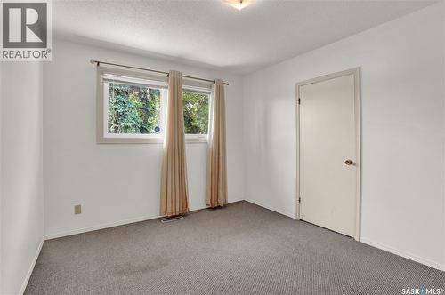 209 Broad Street N, Regina, SK - Indoor Photo Showing Other Room