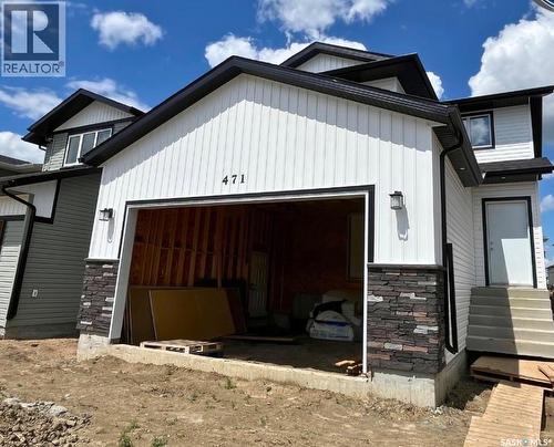 471 Traeger CLOSE  Saskatoon, SK S7V 1Z5