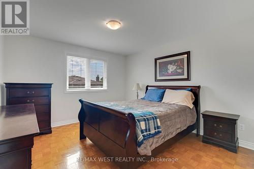37 Lime Drive, Vaughan, ON - Indoor Photo Showing Bedroom