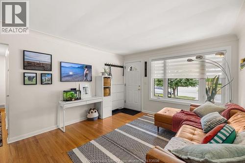 426 Bertha, Windsor, ON - Indoor