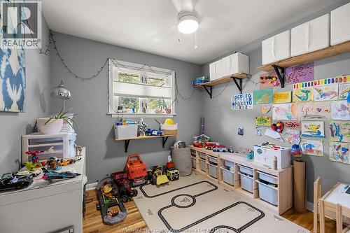 426 Bertha, Windsor, ON - Indoor Photo Showing Other Room