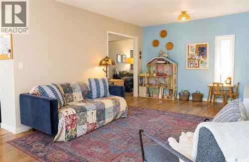 608 2Nd Avenue, Cudworth, SK - Indoor Photo Showing Living Room