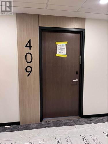 409 - 101 GOLDEN EAGLE ROAD N , Waterloo, Ontario N2V 1C3 2