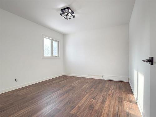 38 Goodridge Road, Virden, MB - Indoor Photo Showing Other Room