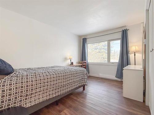38 Goodridge Road, Virden, MB - Indoor Photo Showing Bedroom
