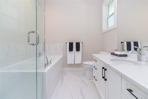 2121 Triangle Trail, Langford, BC 