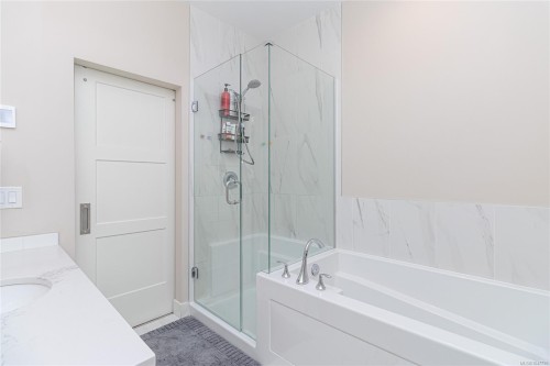 2121 Triangle Trail, Langford, BC 