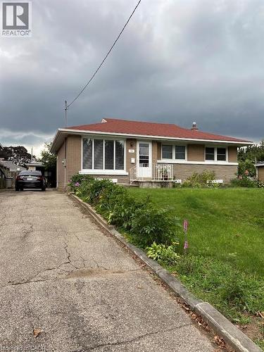 74 SCRIMGER Avenue  Cambridge, ON N1R 4W3