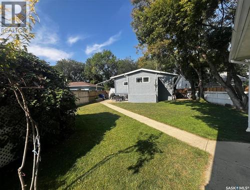 135 5Th Avenue Se, Swift Current, SK - Outdoor