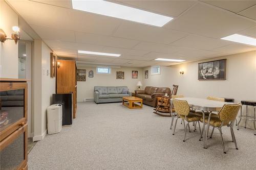 39045 Pth 52 Highway E, La Broquerie, MB - Indoor Photo Showing Basement