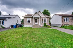 257 Rue Nixon  Gatineau (Buckingham), QC J8L 3Y7