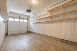 Garage - 